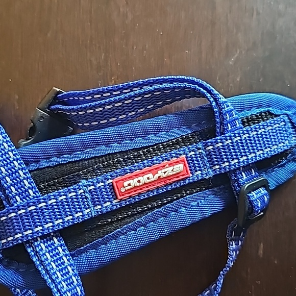 EZYDOG dog harness for small dog 5-8 pounds. New and never used - Picture 2 of 5